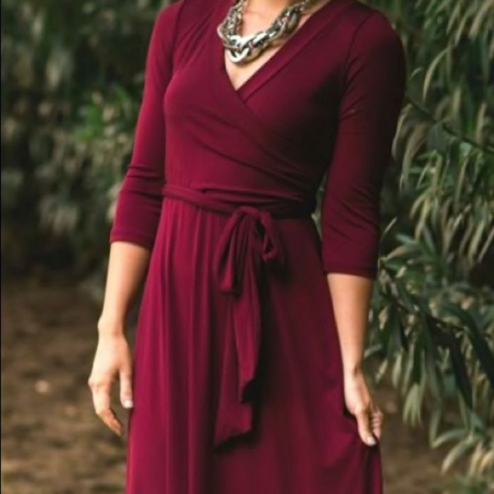 Faux Wrap Knee Length Dress